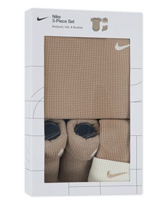 Baby Boys' or Girls' Short-Sleeve Bodysuit, Booties and Hat, 3-Piece Set