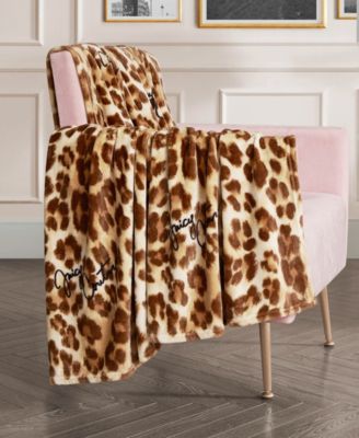 Plush Throw, 50" x 70"