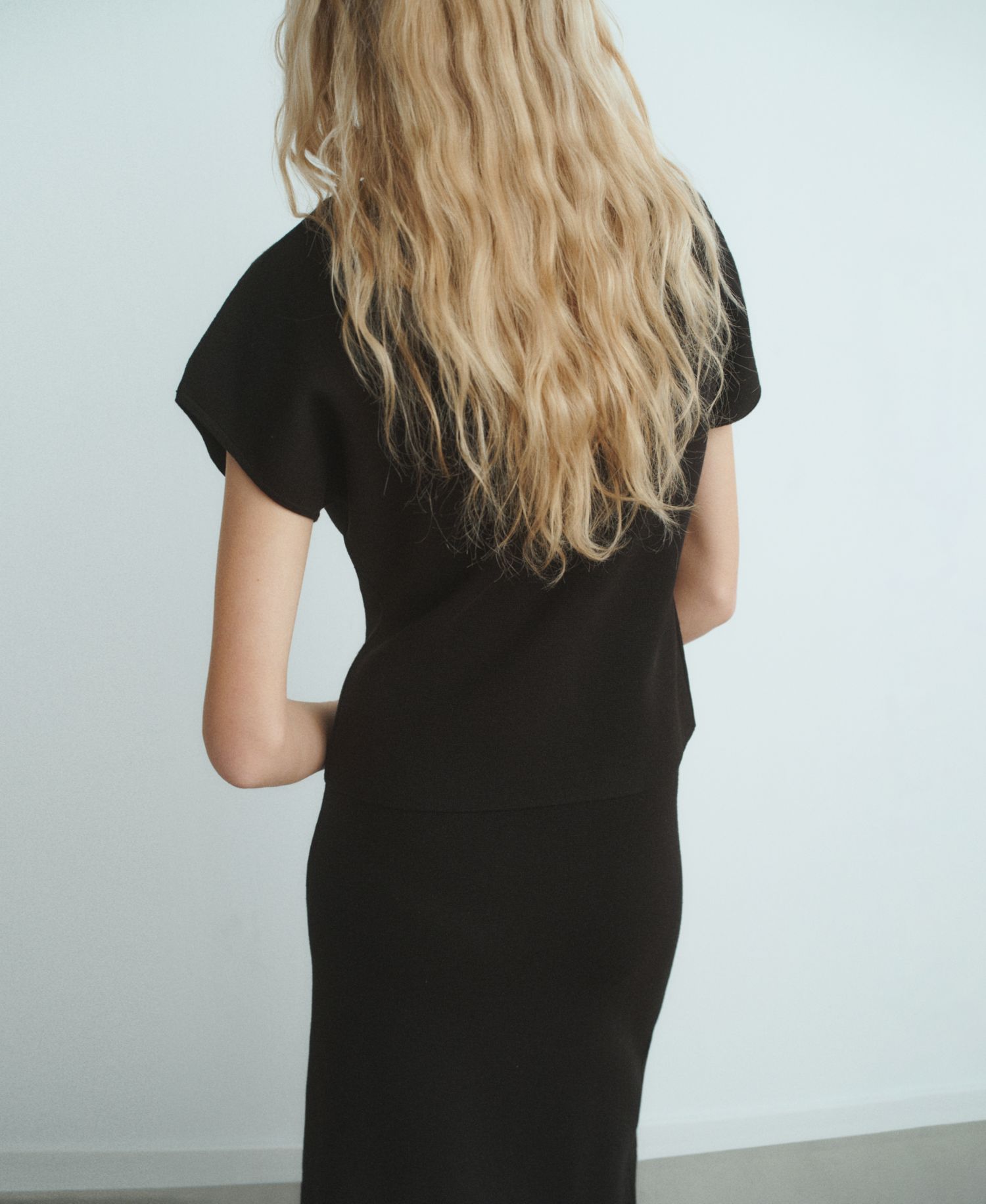 Women's Fine-Knit Fitted Sweater