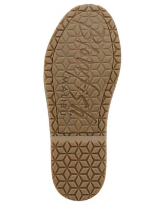 Women's Chillin Chelsea Short Boots