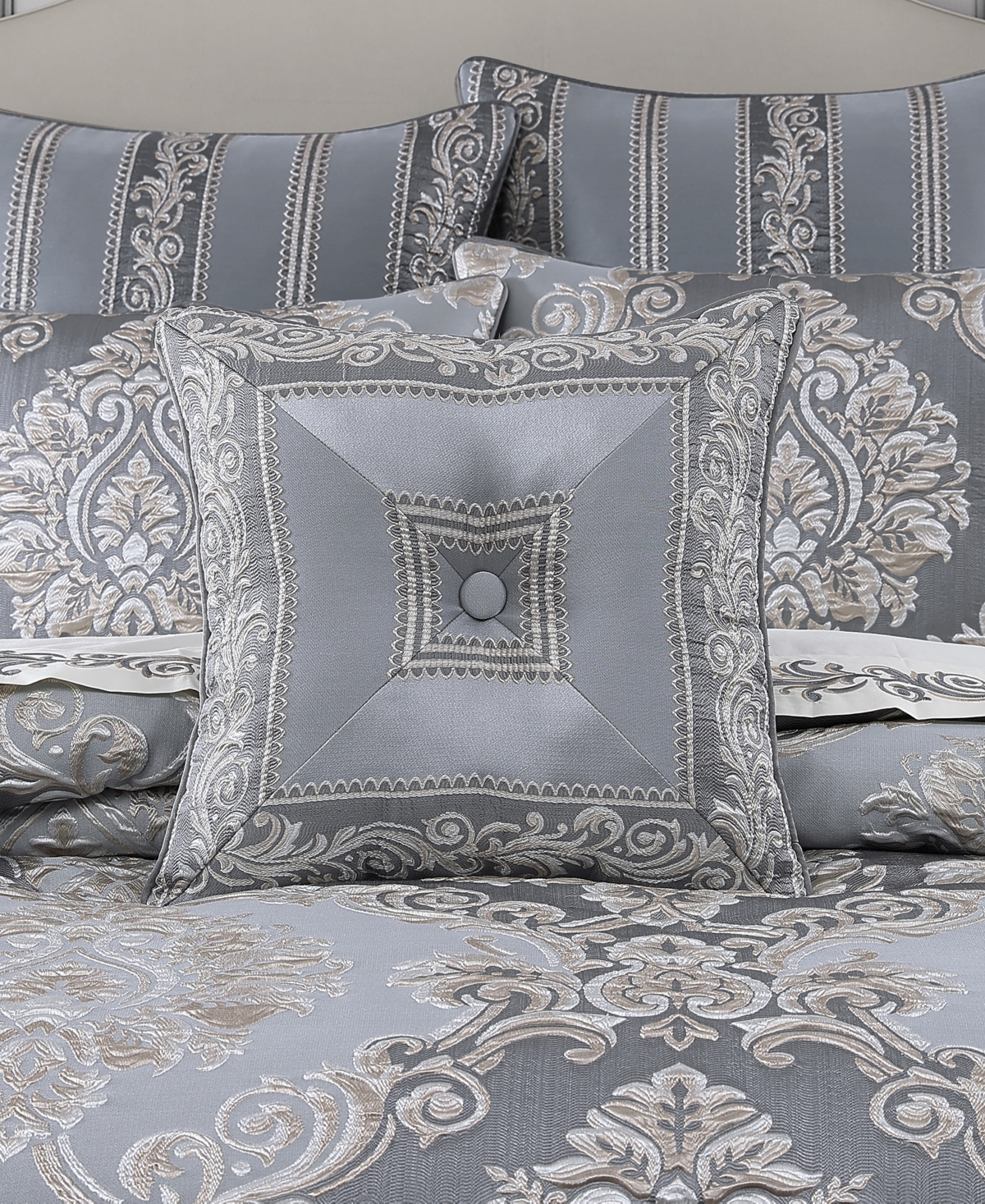 J Queen New York Krista Tufted Decorative Pillow, 18" x 18"