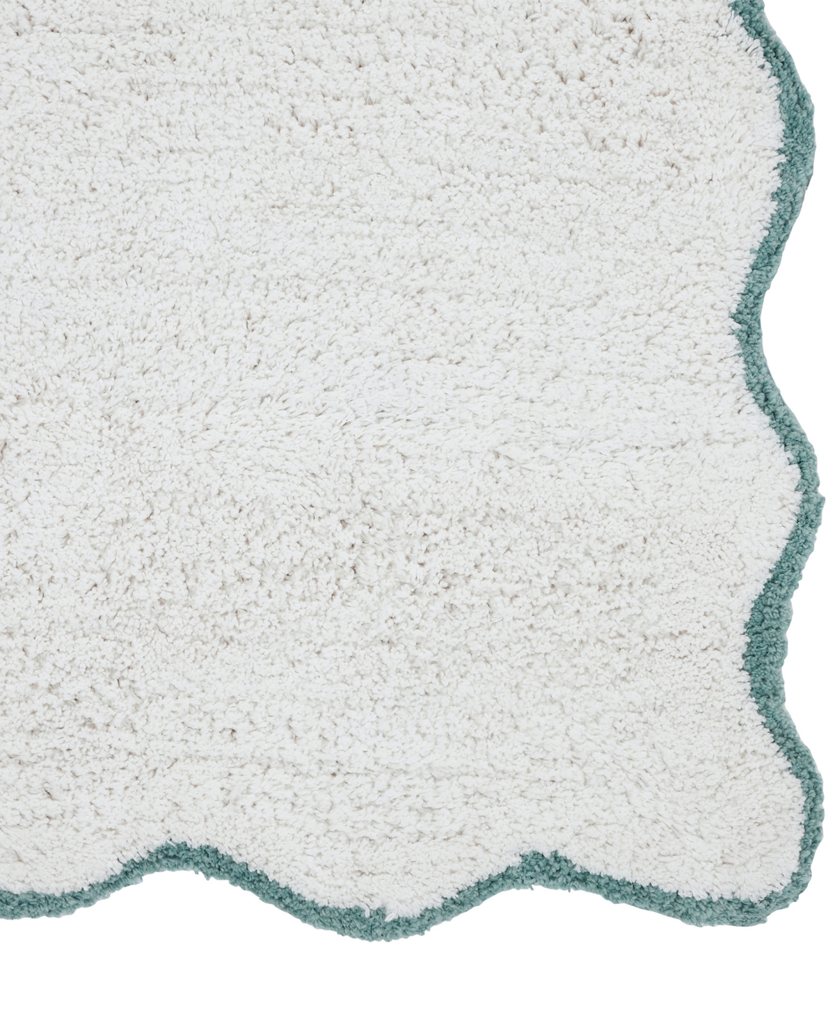 Vcny Home Scallop Cotton Bath Rug, 21" X 34" In White