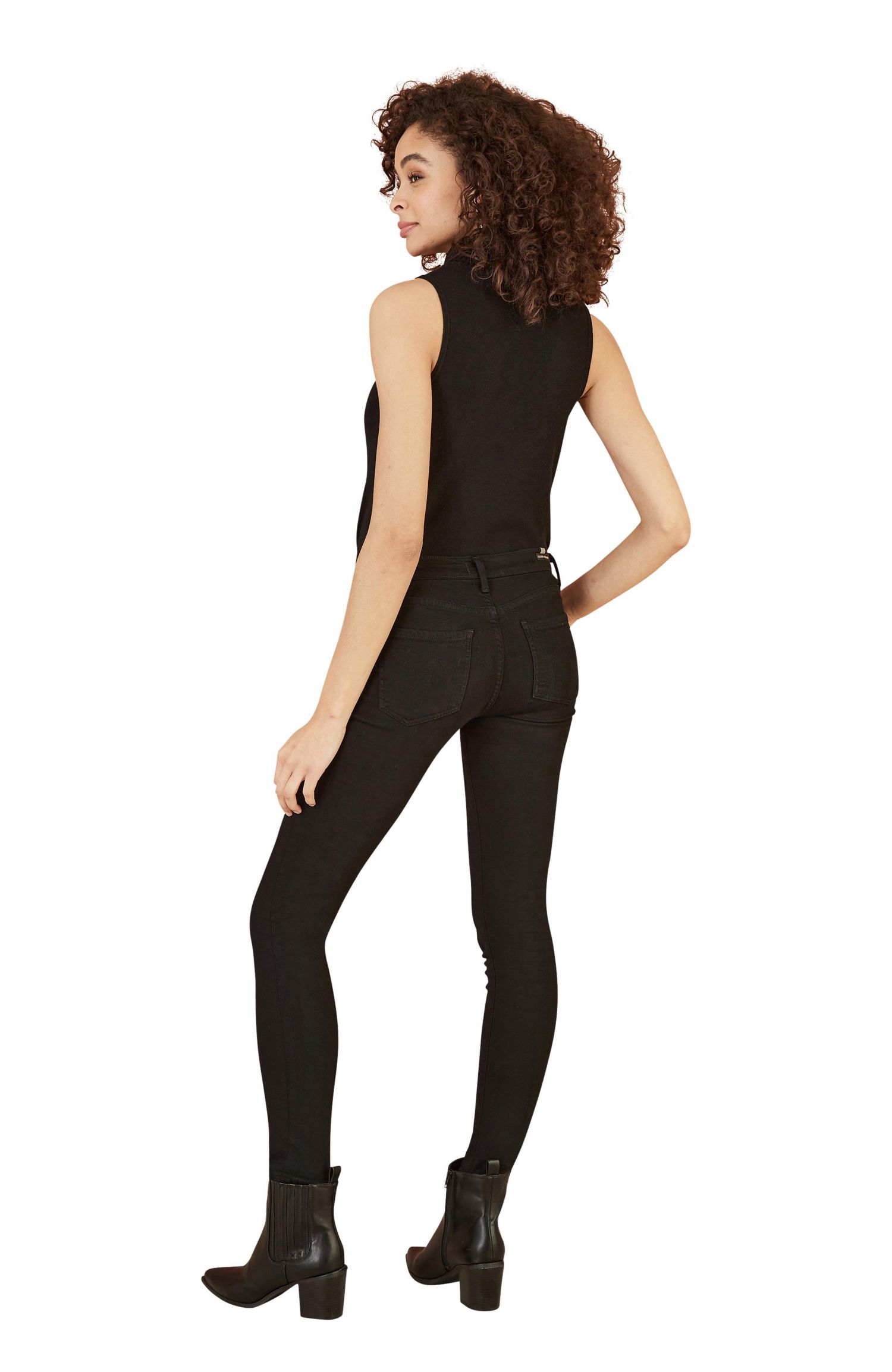 Women's Roll Neck Sleeveless Sweater