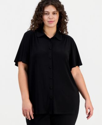 Plus Size Short-Sleeve Collared Blouse