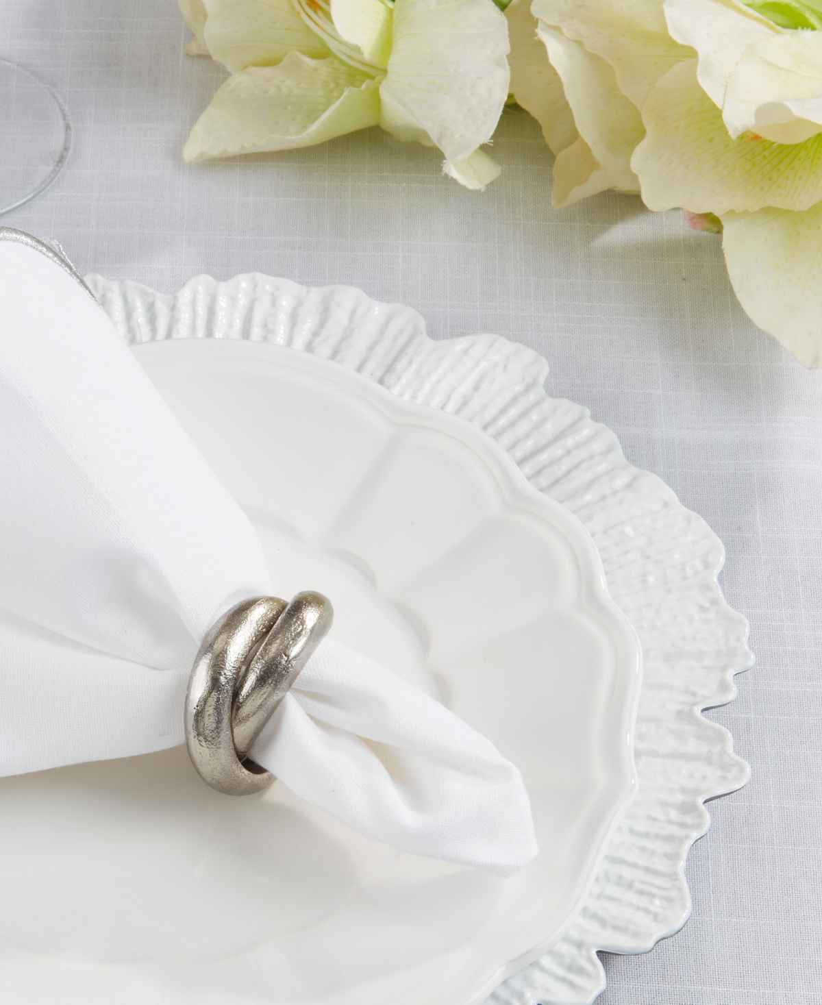 Saro Lifestyle Interlock Napkin Ring, Set of 4