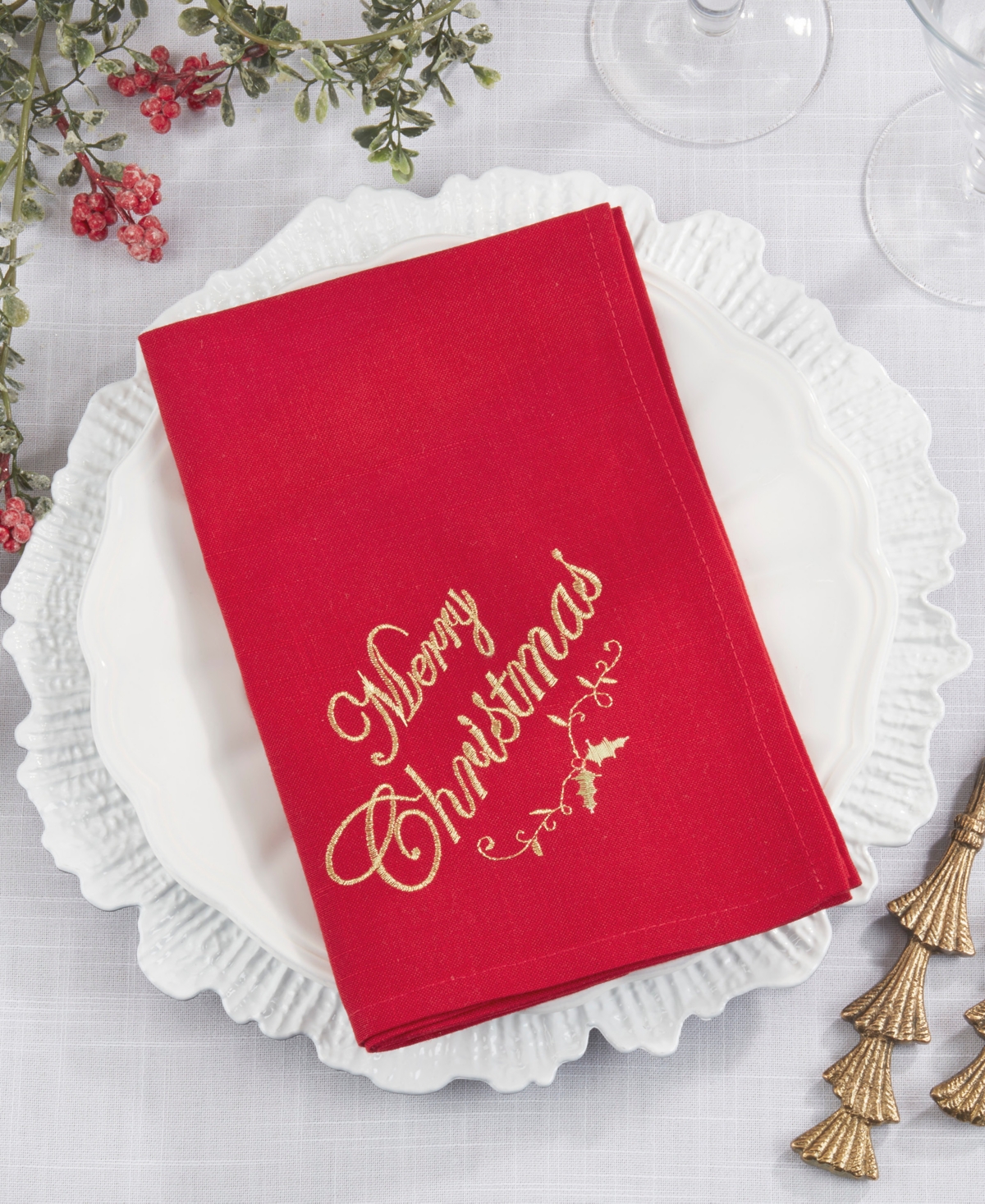 Saro Lifestyle Merry Bright Holiday Napkin, Set of 4