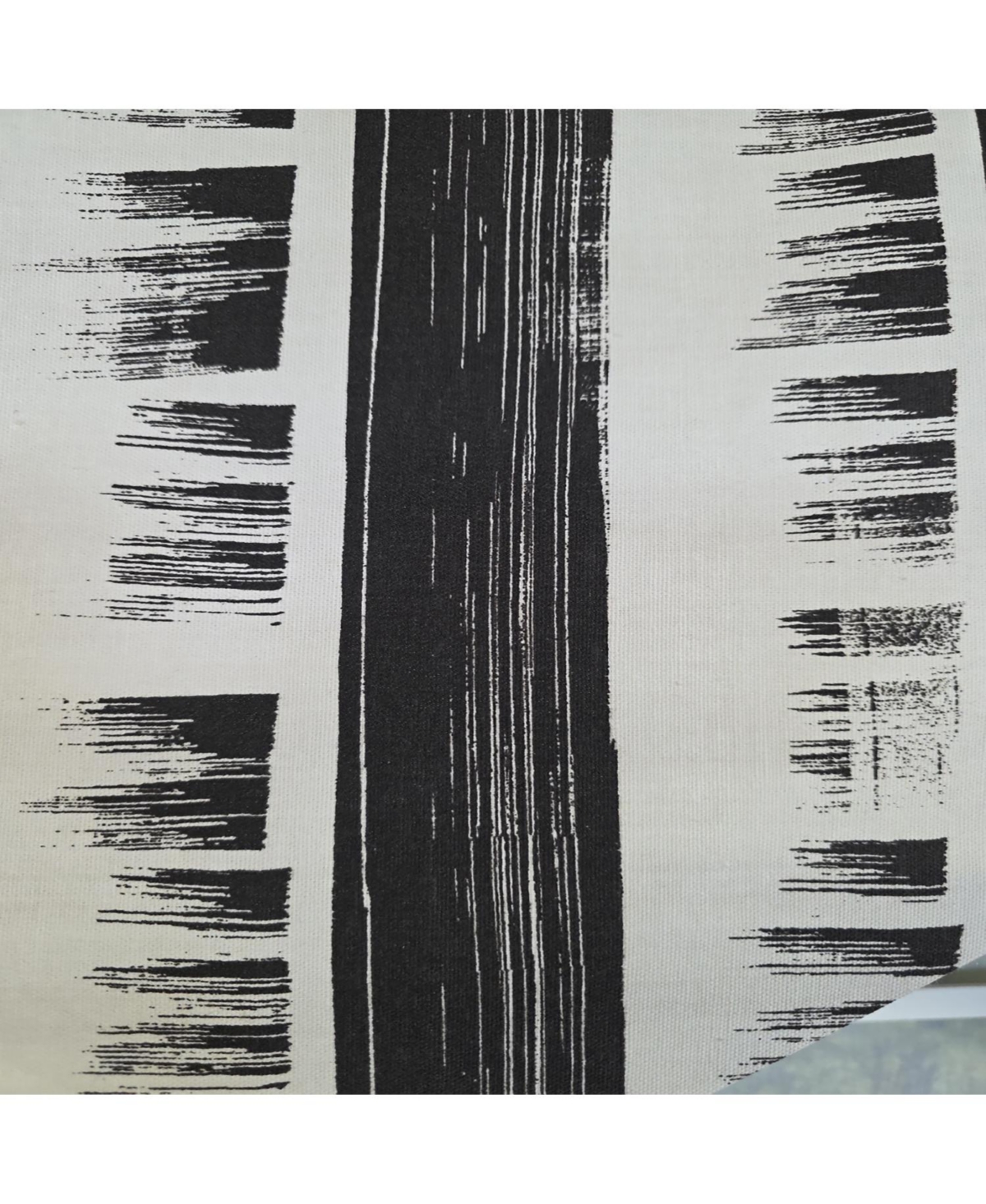 Rlf Home 100% Cotton Jaspeado Cornice With Poly/Cotton Ivory lining Rod Pocket Valance 50" x 17" Black