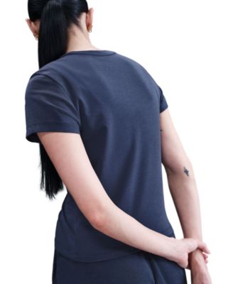 Women's Sportswear Chill Knit T-Shirt