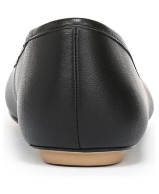 Women's Christina Round Toe Ballerina Flats