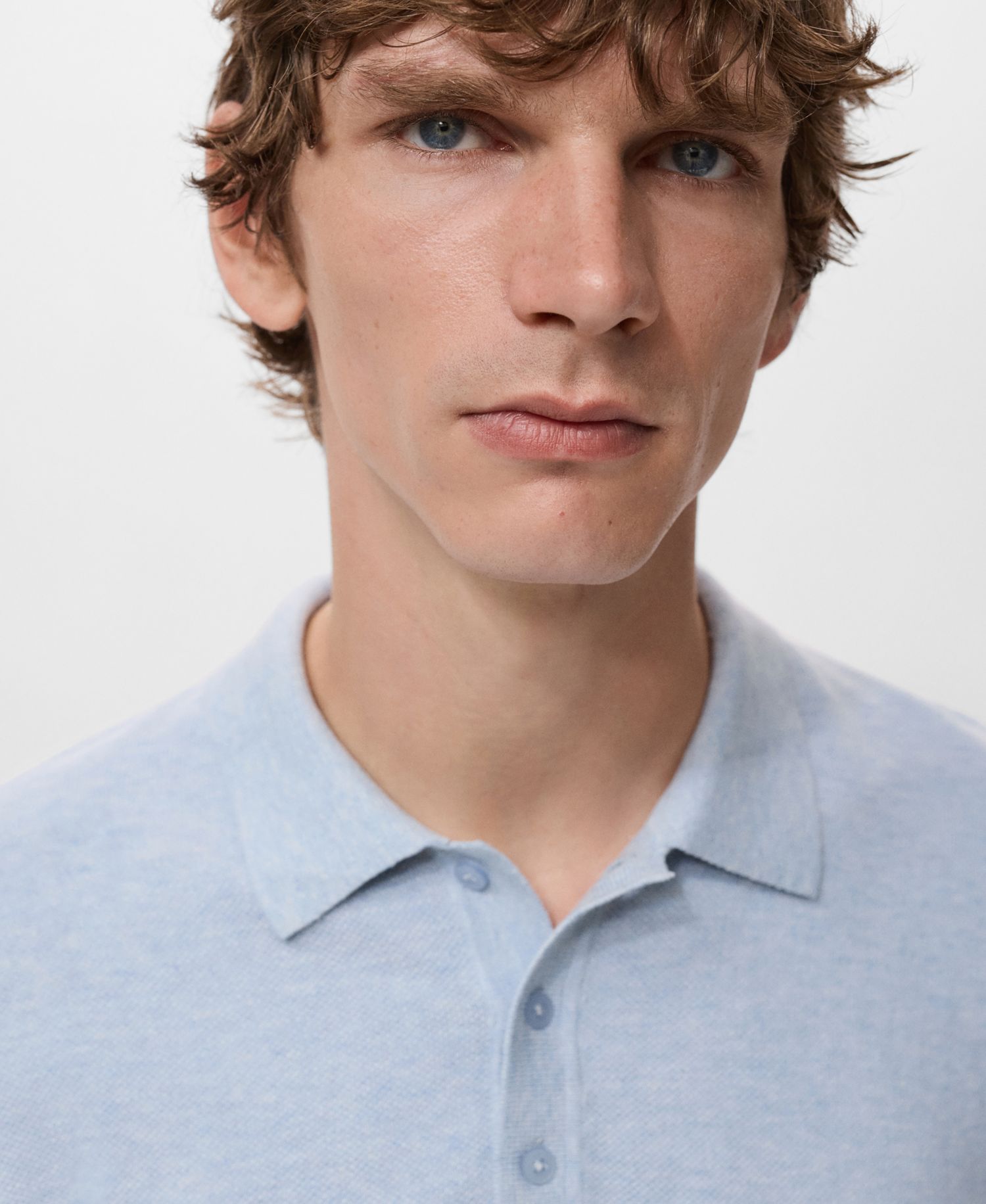 Men's Structured Knitted Slim-Fit Polo Shirt