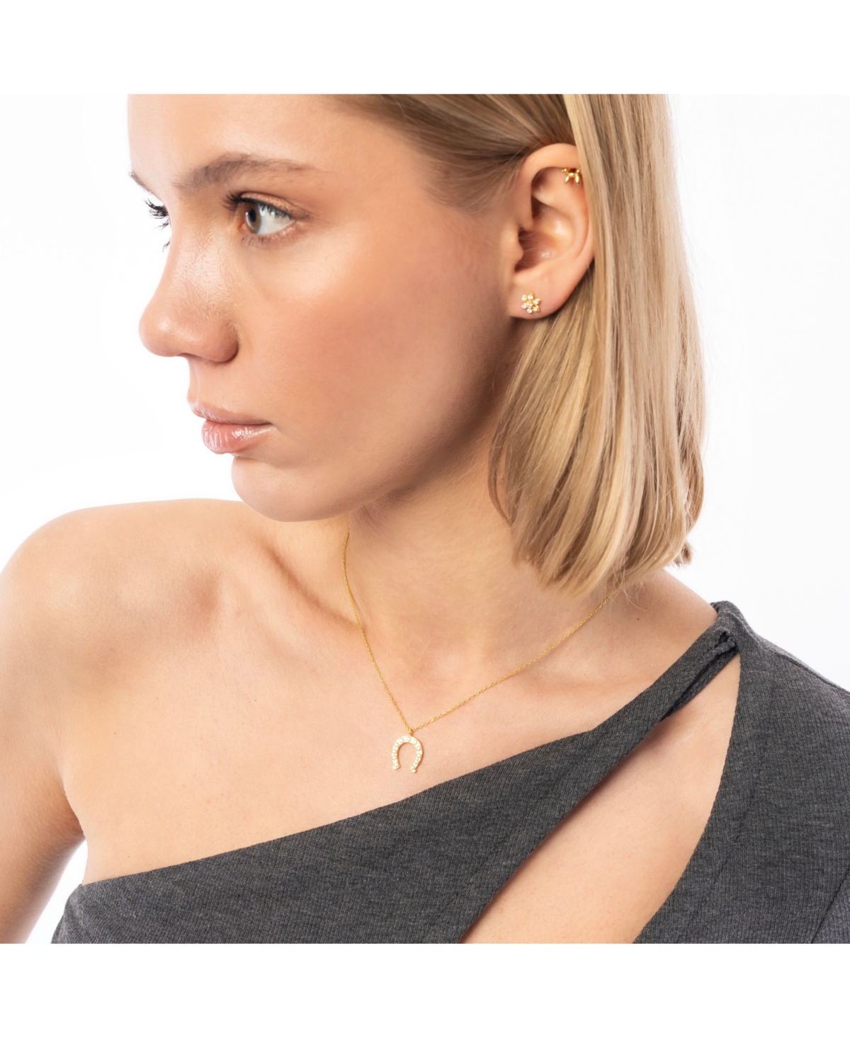 Spero London Sterling Silver Horseshoe Equestrian Necklace