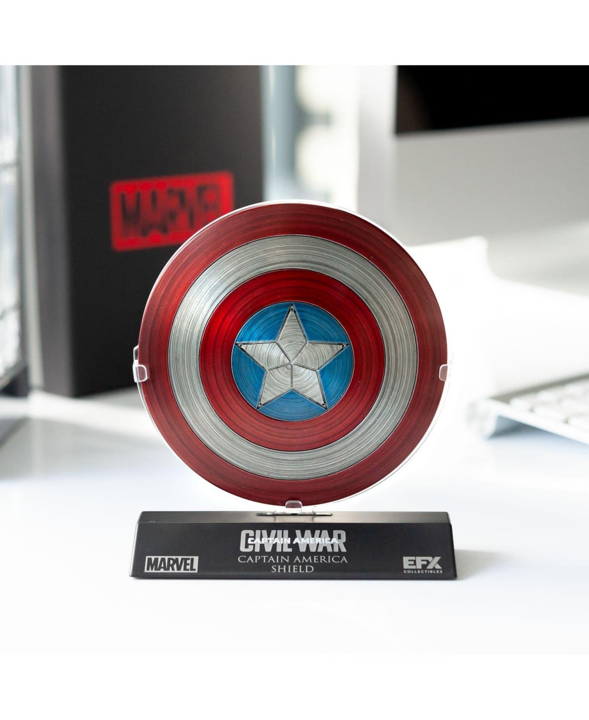 Marvel Civil War Collectibles Captain America Die Cast Shield Replica, 1:6 Scale Replica (4 inches)