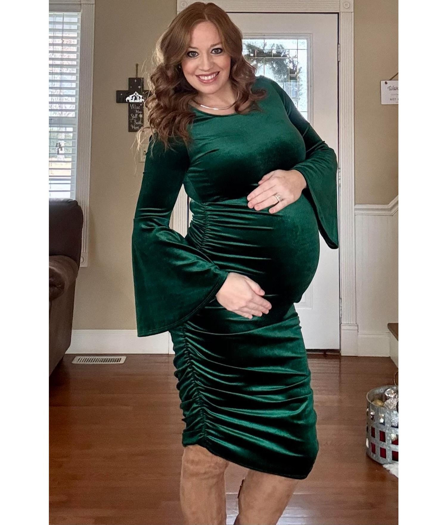 Women's Forest Green Velvet Ruched Bell Sleeve Dress