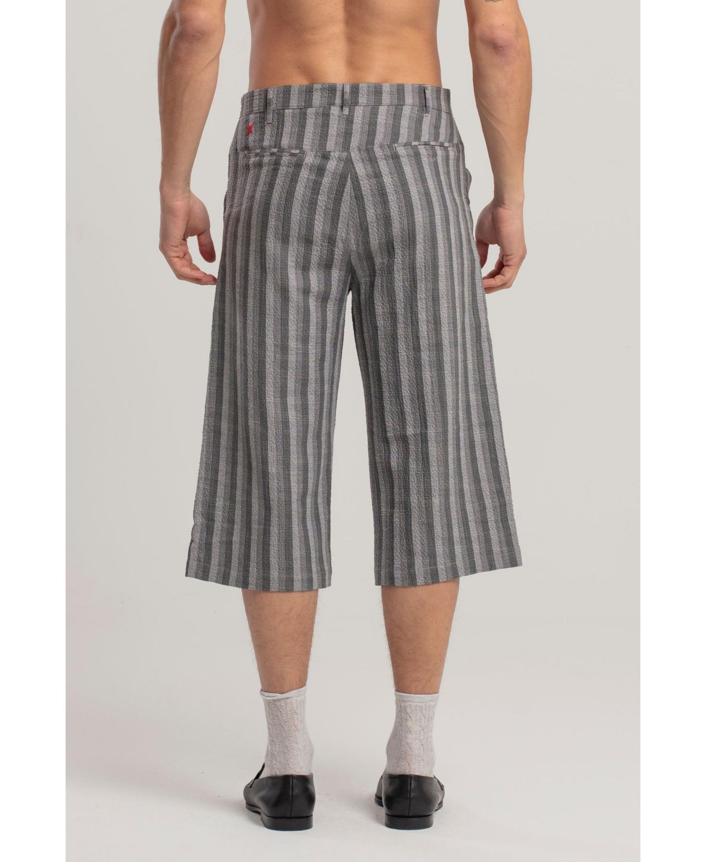 Мужские шорты PCFG Linen-Cotton Blend Checked Woven, цвет: Серый / Белый — фото 10