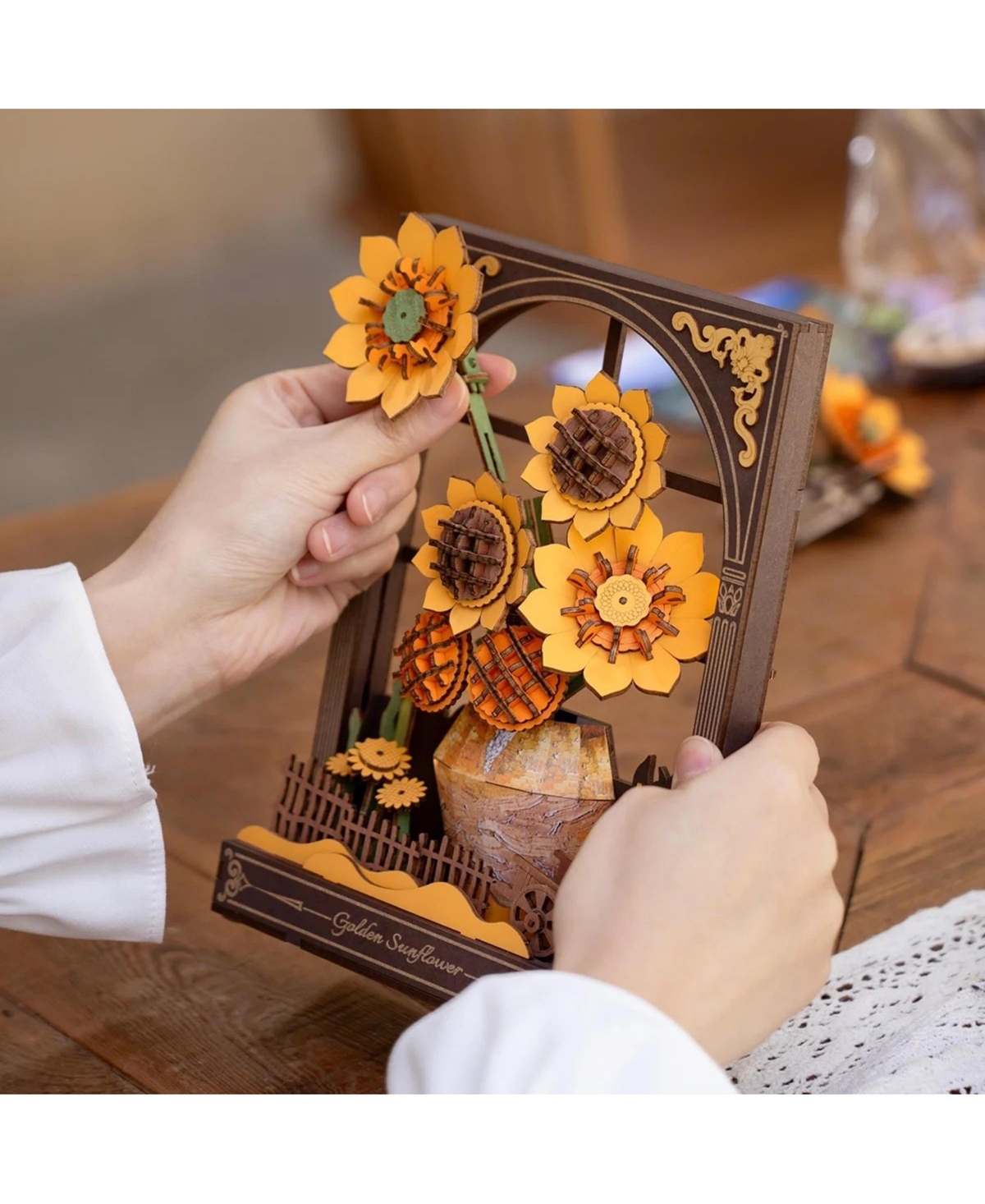 Robotime 3D Puzzles Wooden Puzzle Glittering Golden Sunflower Wall Art, Home Decor, Home Decor, Unique Holiday Gifts for Adult, Yellow, 3.1"6.5&#