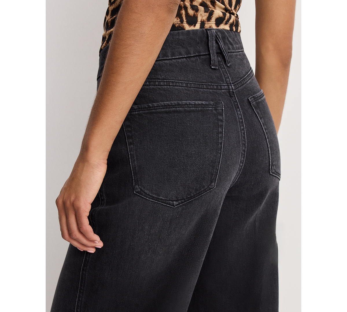 Good American Women's Skate Cropped Wide Leg Jeans