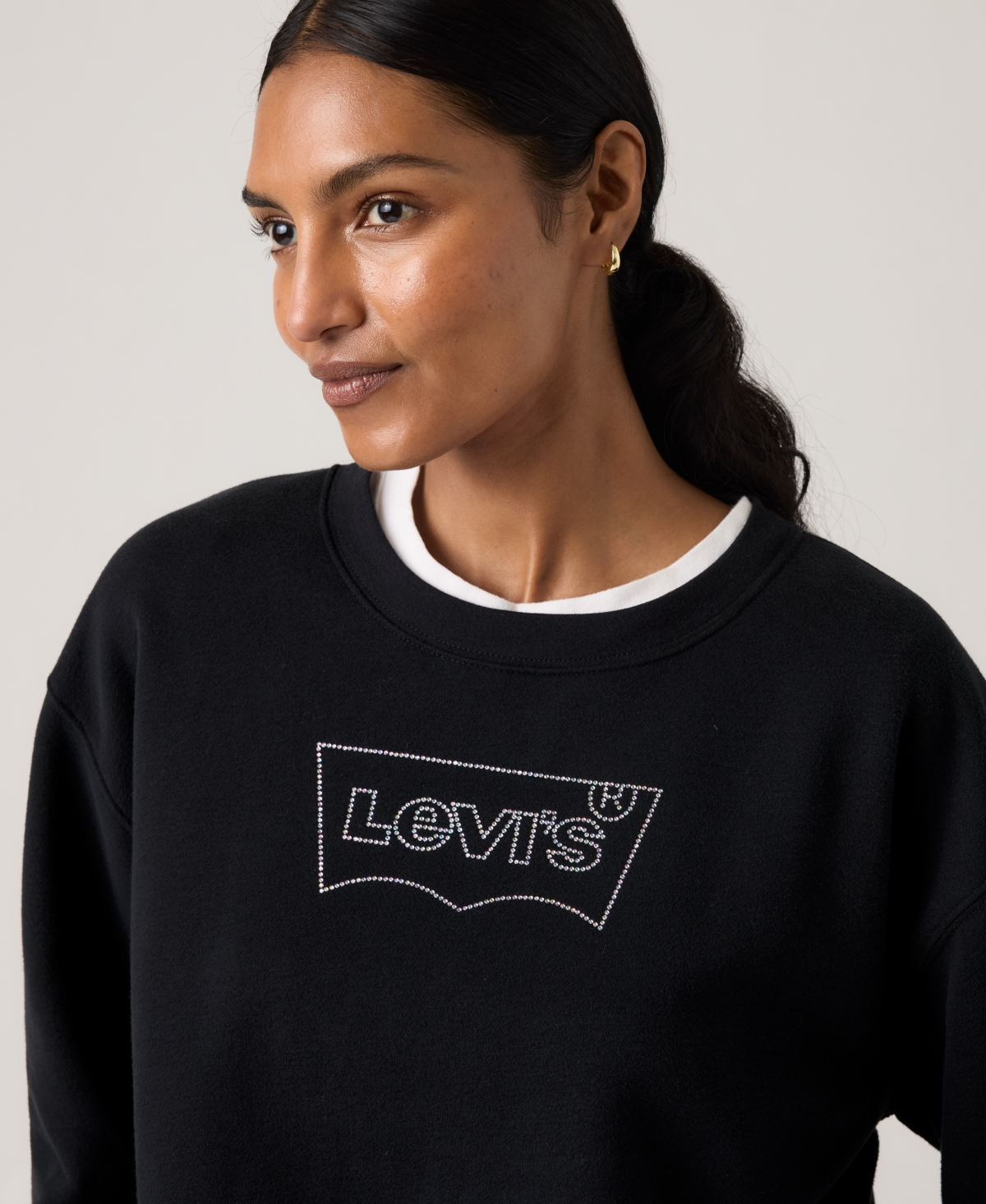 Levi's Women's Rhinestone Everyday Crewneck Sweatshirt