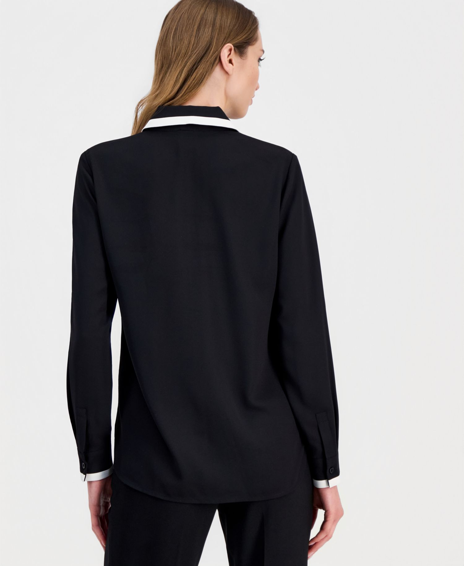 Women's Contrast-Trim Button-Front Blouse