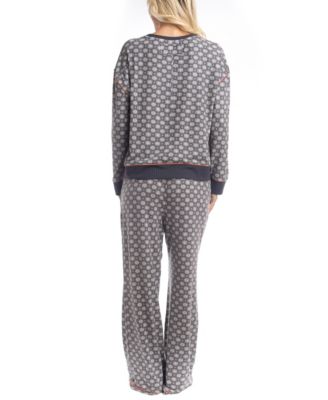 Women's 2-Pc. All The Classics Long Sleeve PJ Set