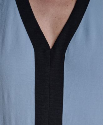 Women's Contrast Sleeveless V-Neck Top