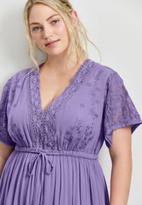 Women's Plus Size Raven Lace Maxi Dress