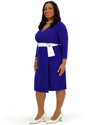 Women's V-Neck Knee Length Wrap Dress, Regular and Plus Size