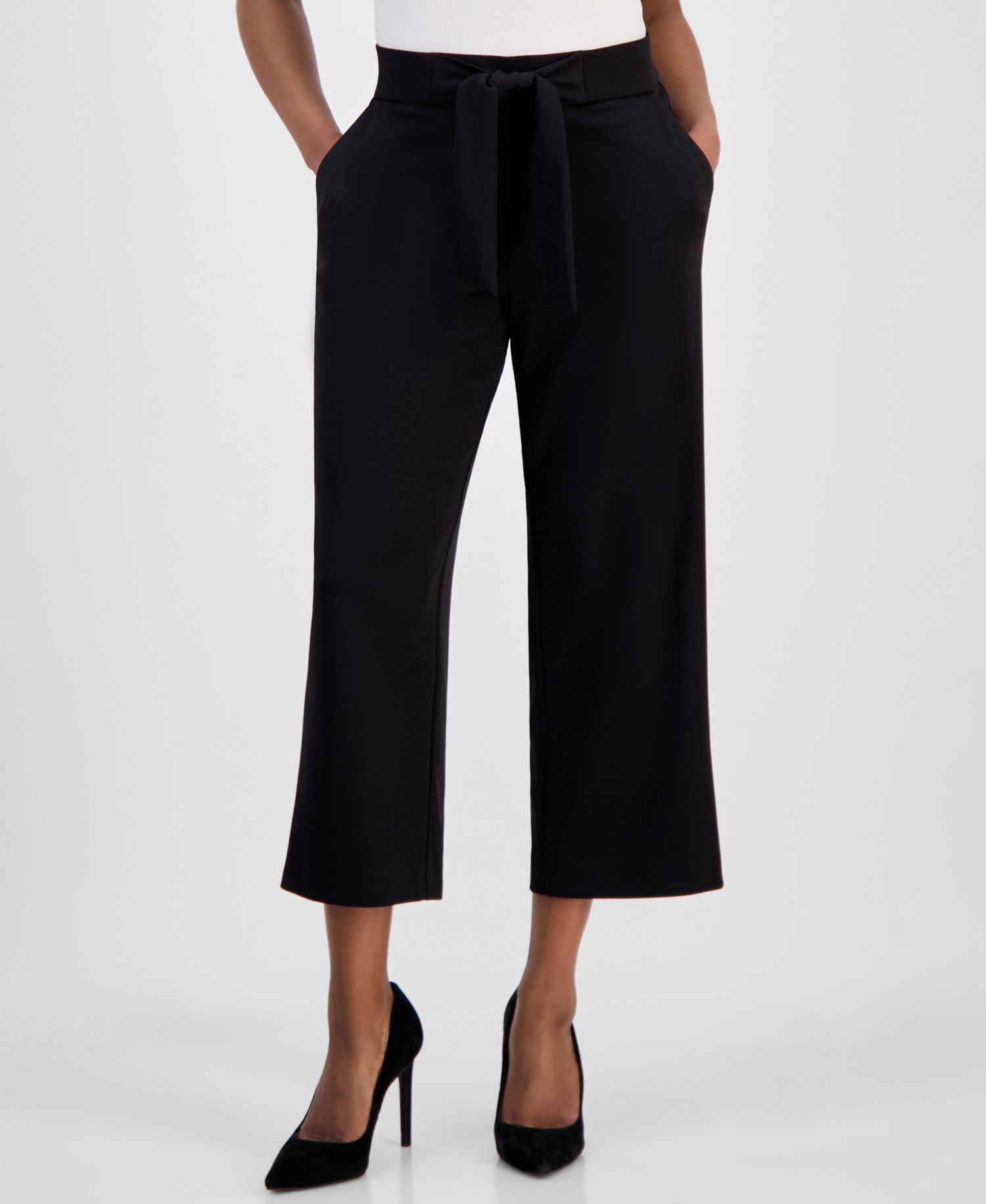 Petite Cropped Pull-On Pants