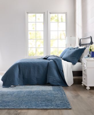Bailey Scallop 3-Pc. Quilt Set, Full/Queen, Macy's Exclusive