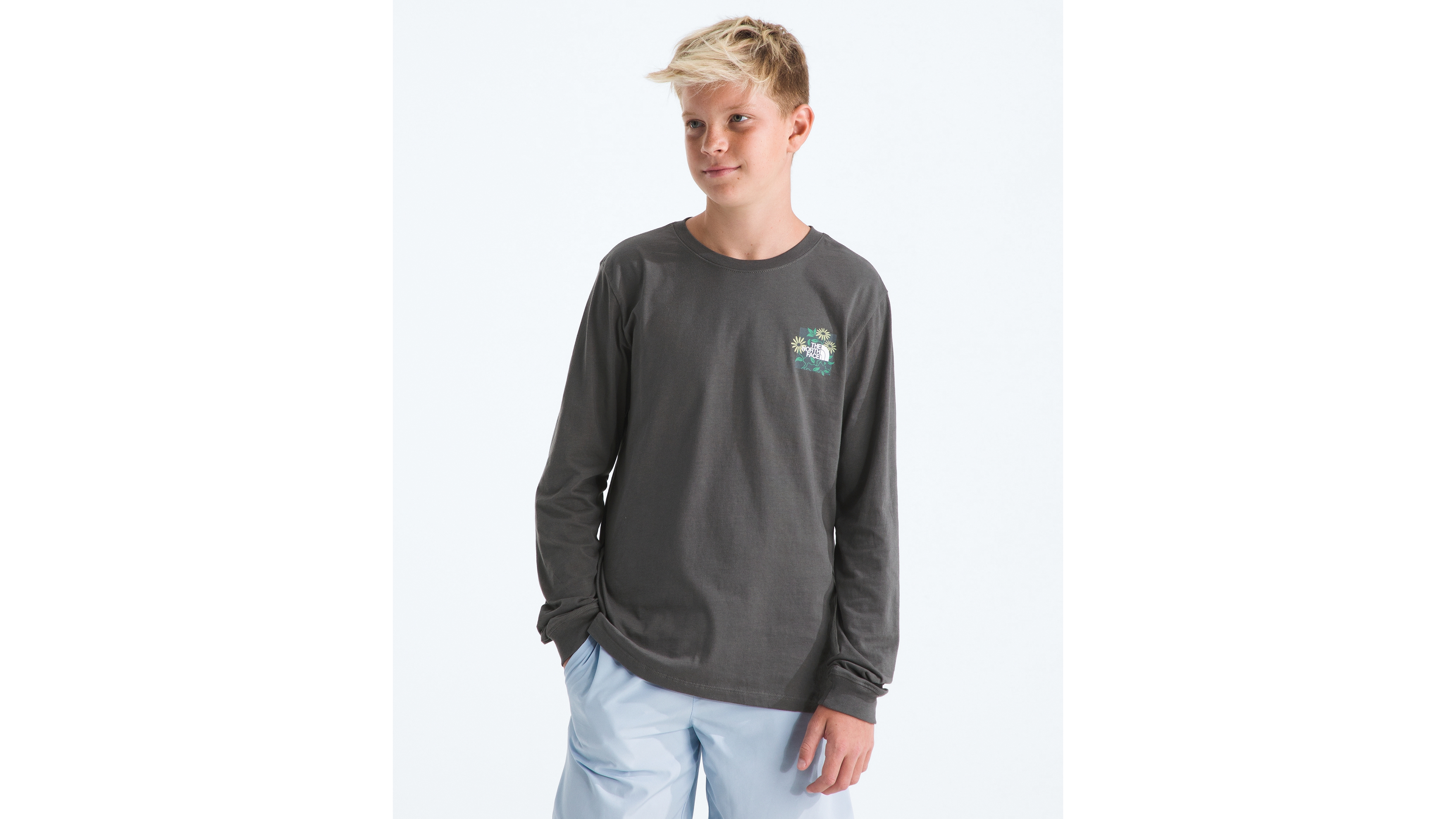 The North Face Boys or Girls 6-20 Long-Sleeve Graphic T-Shirt
