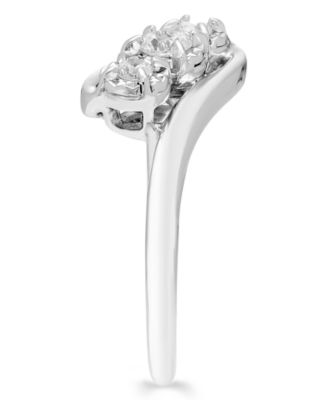 Diamond Ring (1/4 ct. t.w.) in 10k White Gold