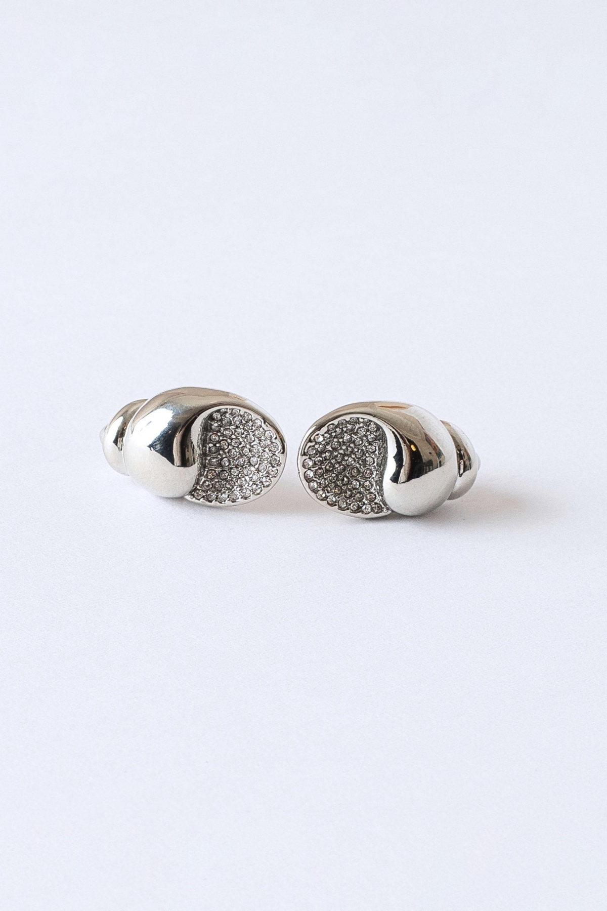 Classicharms Lexi Crystal Seashell Stud Earrings