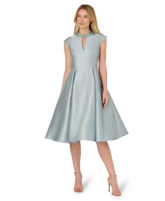 green emerald velvet dress Halterneck Keyhole Midi Dress – InTheStyle