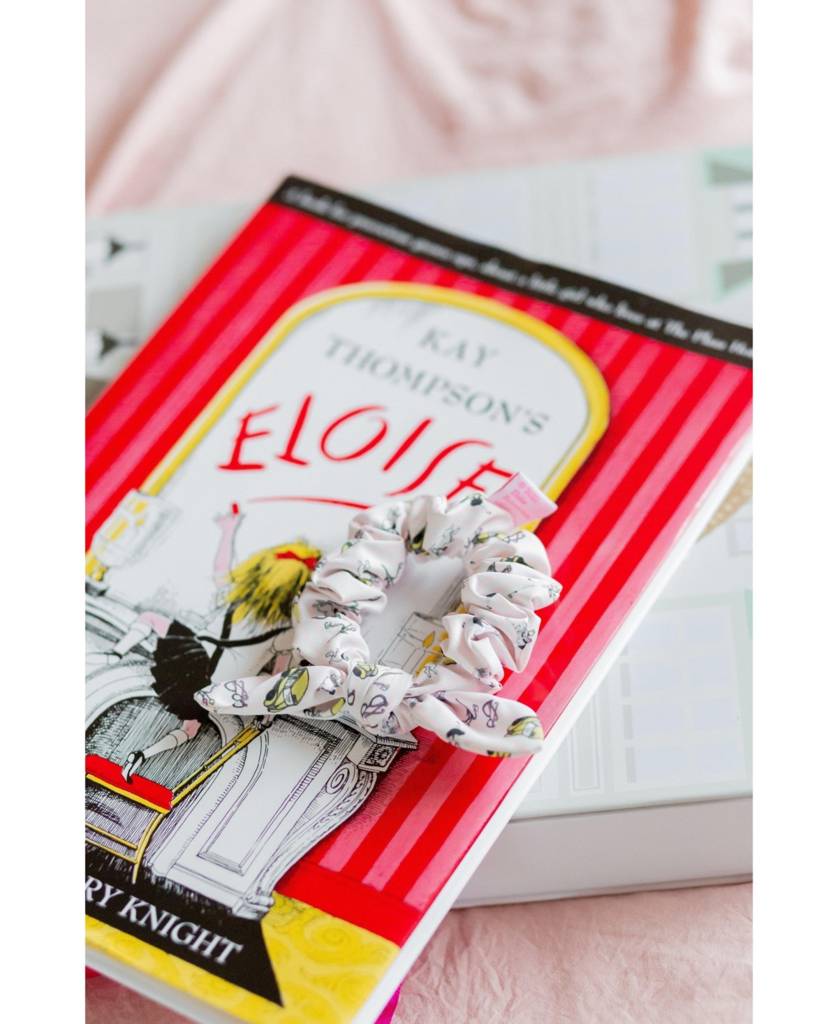 Bits & Bows Girls Eloise Nyc Taxi Bow Scrunchie