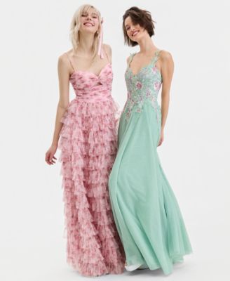 Juniors' Sweetheart-Neck Ruffle-Skirt Mesh Gown
