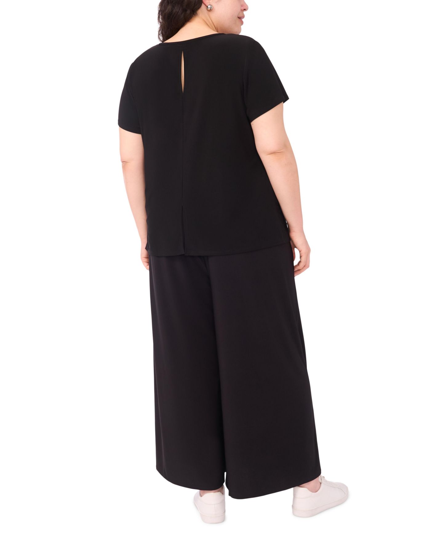 Женская футболка Vince Camuto Plus Size Short-Sleeve T-Shirt, цвет: Насыщенный чёрный — фото 4