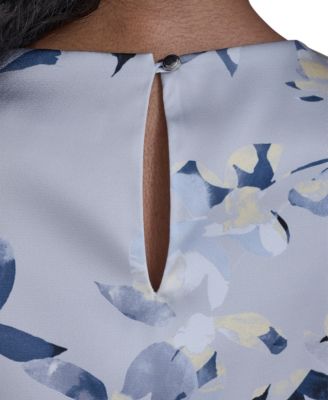 Women's Printed Sleeveless Charm Back Keyhole Top