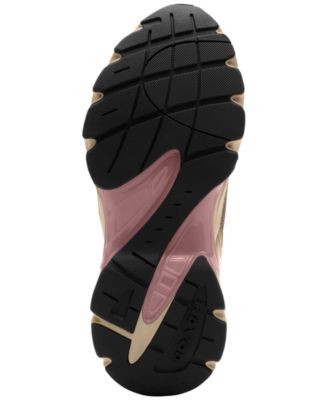 Women's Bolt Runner Lace-up Sneakers