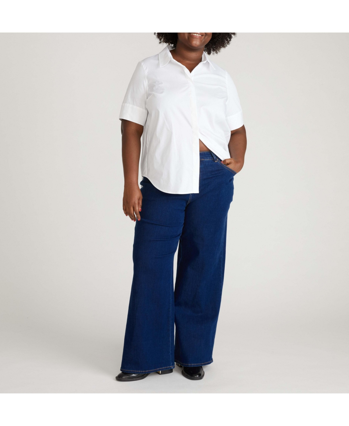 Universal Standard Women's Plus Relaxed Bootcut Jeans