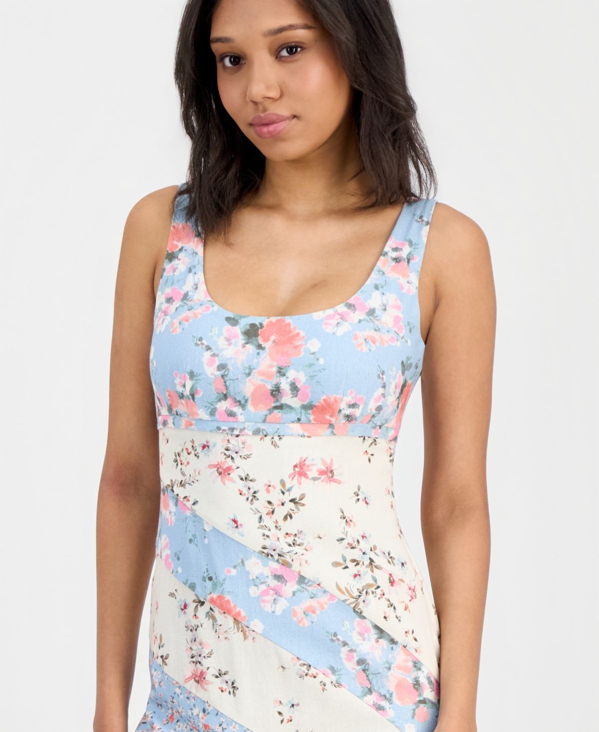 14th Place Juniors' Mixed Floral Scoop-Neck Midi Dress