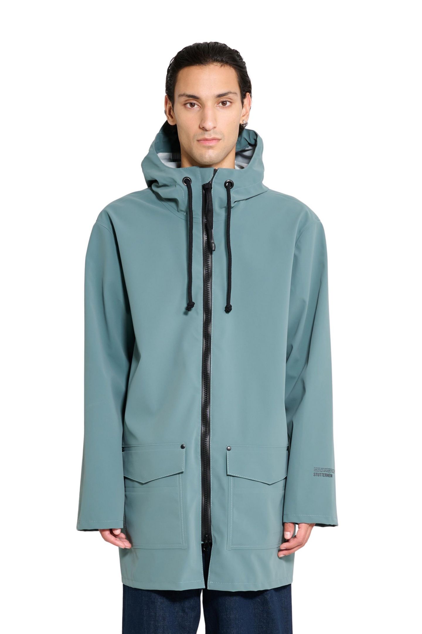 Мужские куртки Stutterheim Stockholm Patch Raincoat, цвет: Moon Rock — фото 1