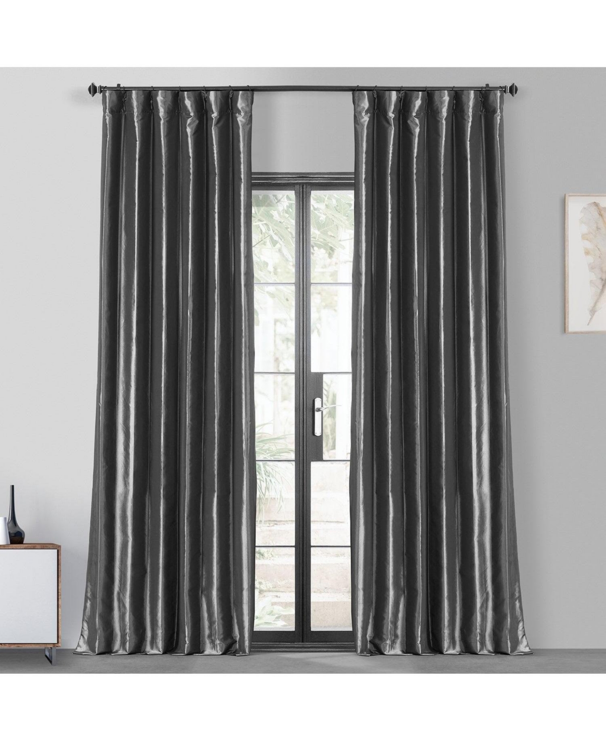 Exclusive Fabrics & Furnishings Blackout Taffeta Panel