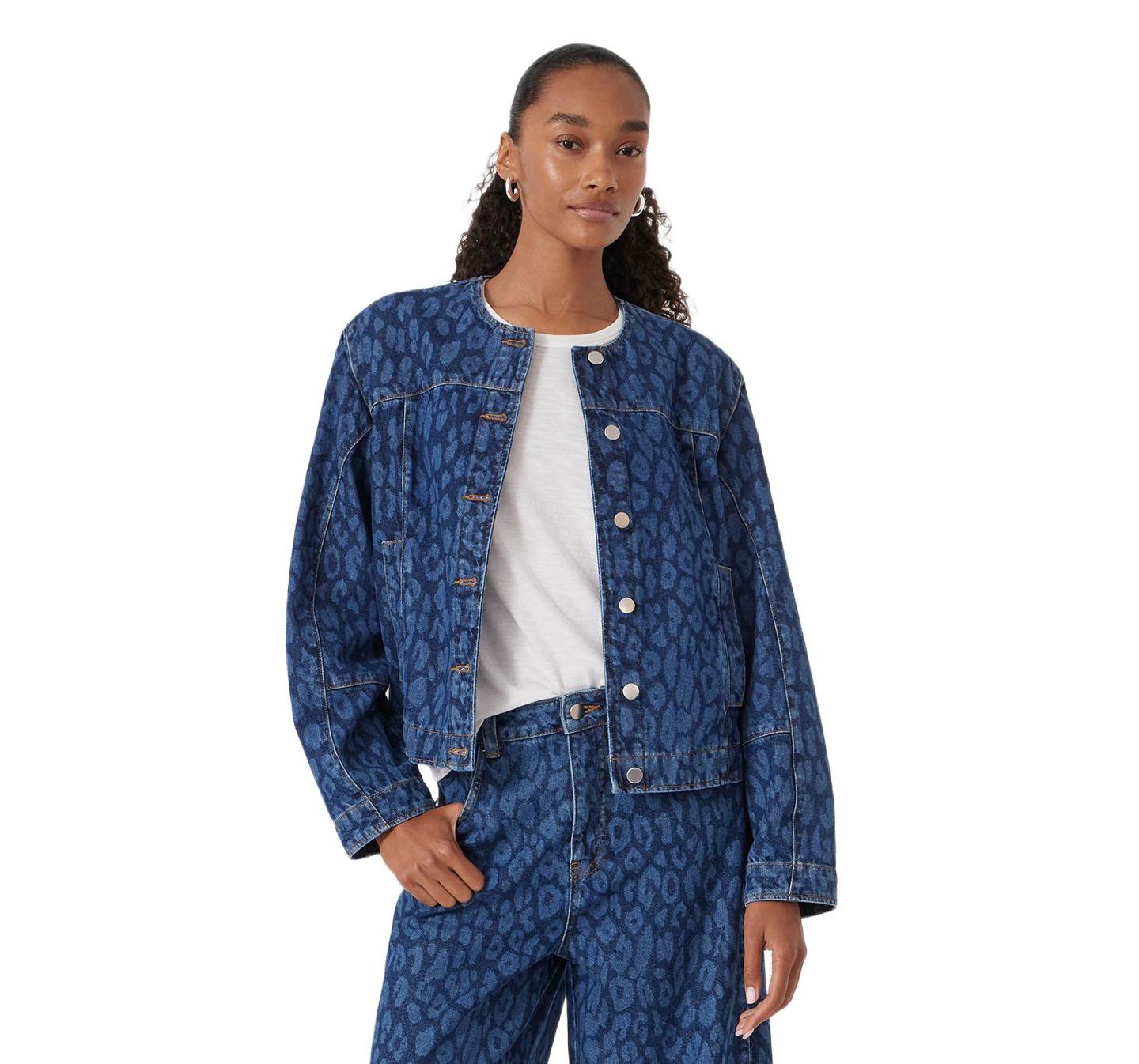 Женская куртка Hush Velma Leopard Print Denim Jacket, цвет: Леопардовый с принтом синий — фото 1
