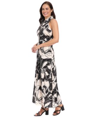 Petite Sleeveless Tiered Maxi Dress