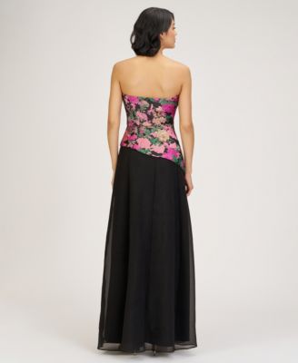 Women's Strapless Gown