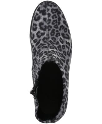 Women's Huda Block Heel Bootie