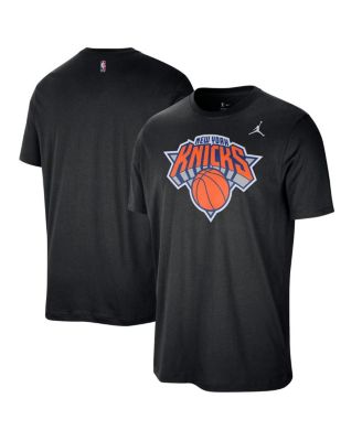 Jordan - Men's Black New York Knicks Statement Edition Essential T-Shirt