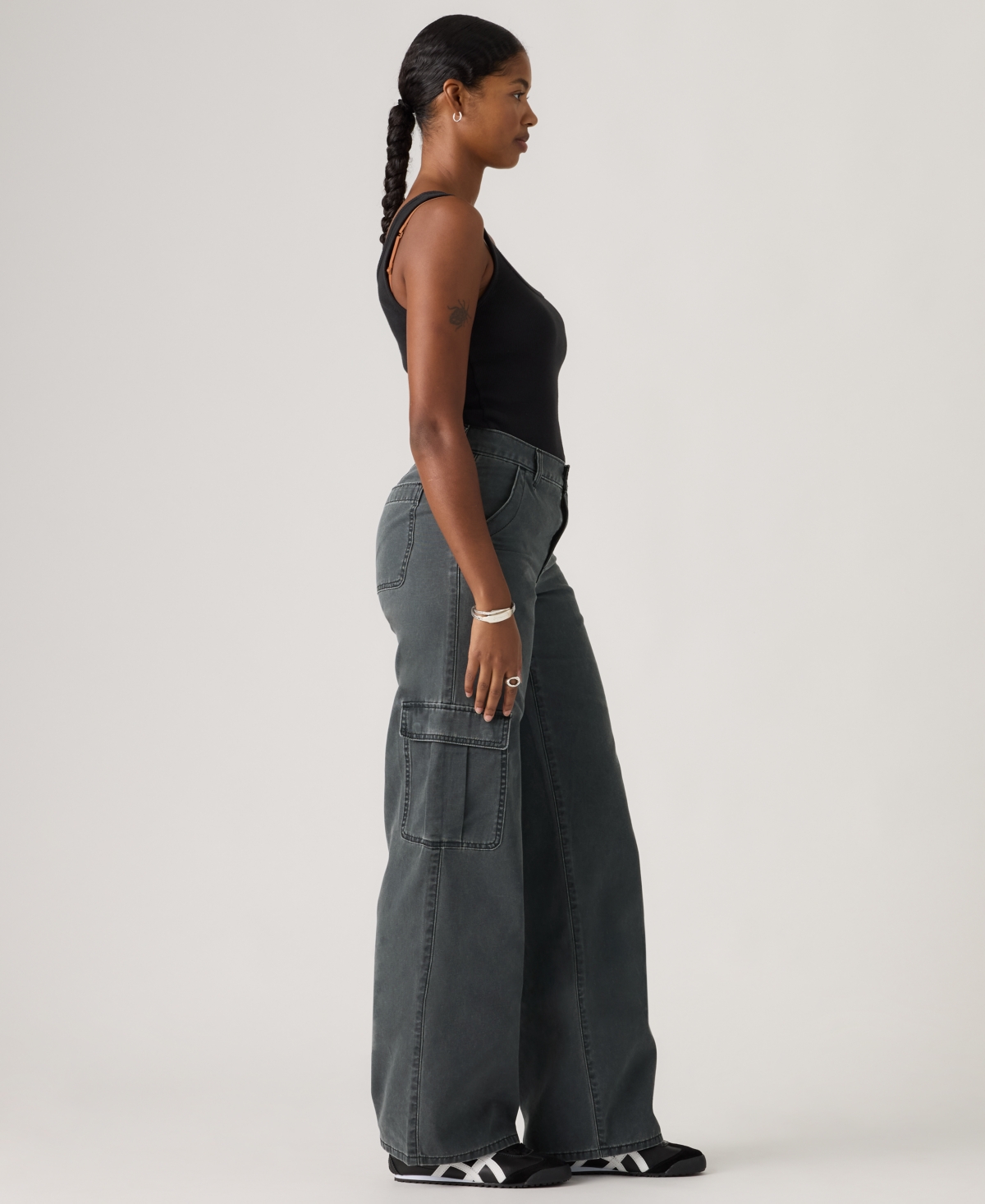 Levi's Women's Superlow Loose Cargo Jeans In Gray