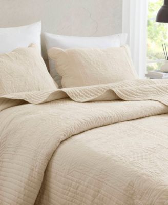 Tuscany Reversible Scalloped Edge 3-Pc. Quilt Set, Full/Queen