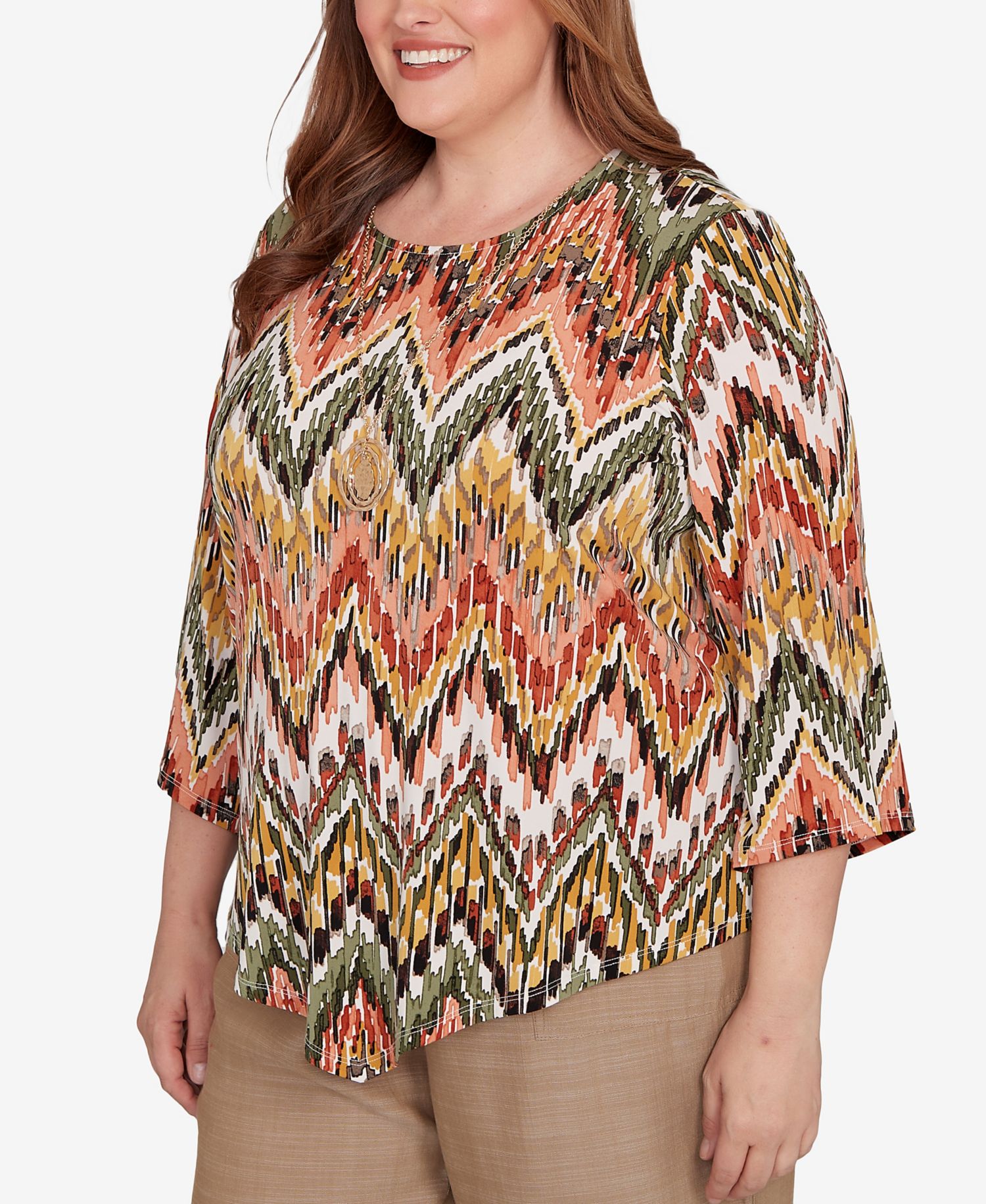Plus Size Copper Canyon Ikat Chevron Top with Necklace