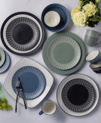 Set of 4 Colorwave Stripe Coupe Accent Plates